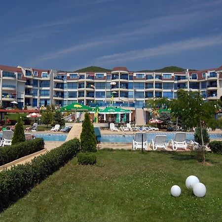 Holiday Apartment In Riviera Complex Sveti Vlas Exterior foto